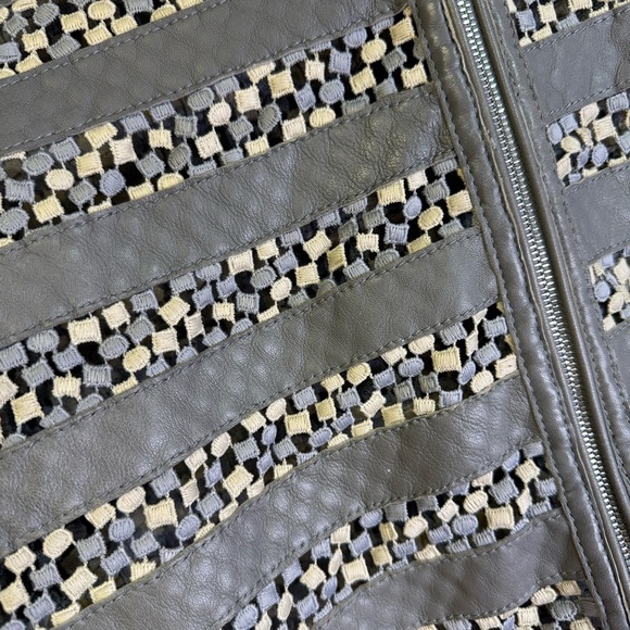 Armani Collezioni Women's Gray and Cream Striped Jacket - Picture 2 of 9